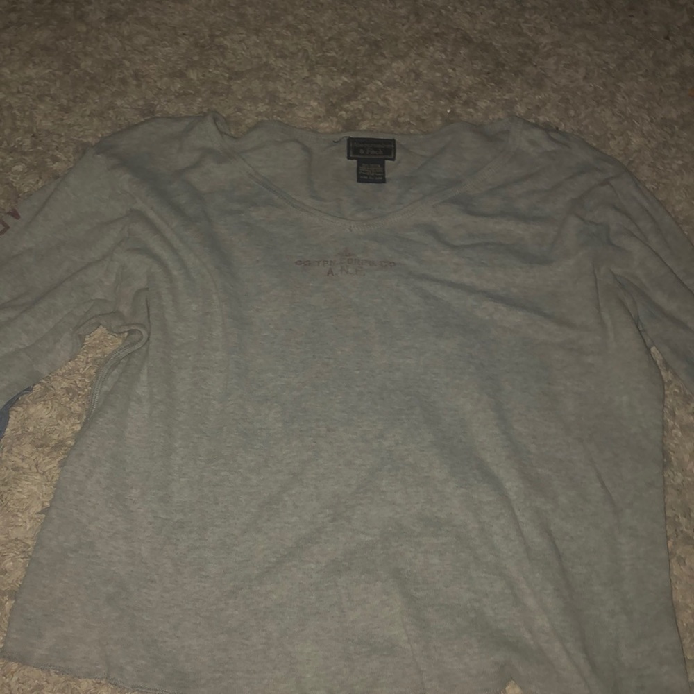old school long sleeve Abercrombie and fitch t⭐️